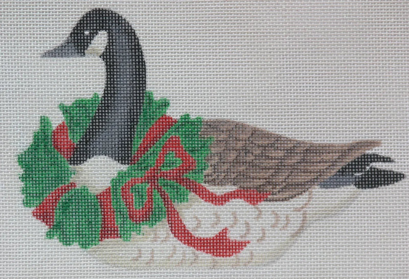 XM-01: Christmas Ornament – Canada Goose w/ Wreath
