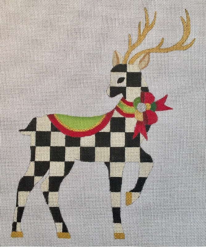 HO1643 STANDING REINDEER RIGHT