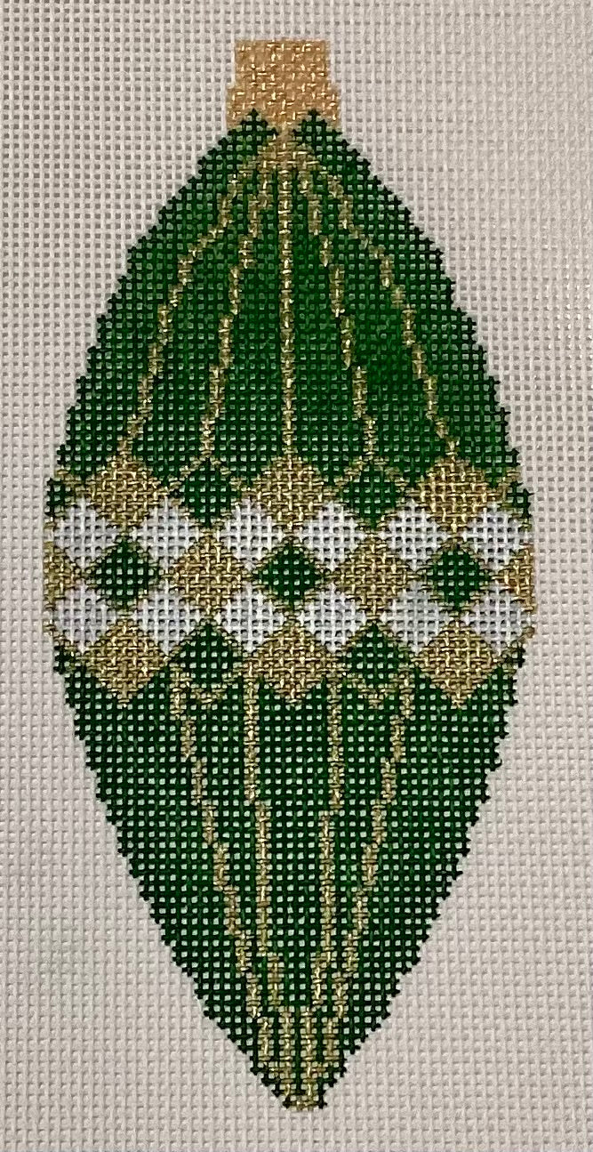 22-213 Green/Gold Ornament