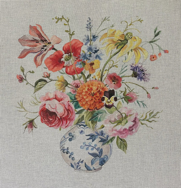 FF336  floral arrangement in chinoiserie vase