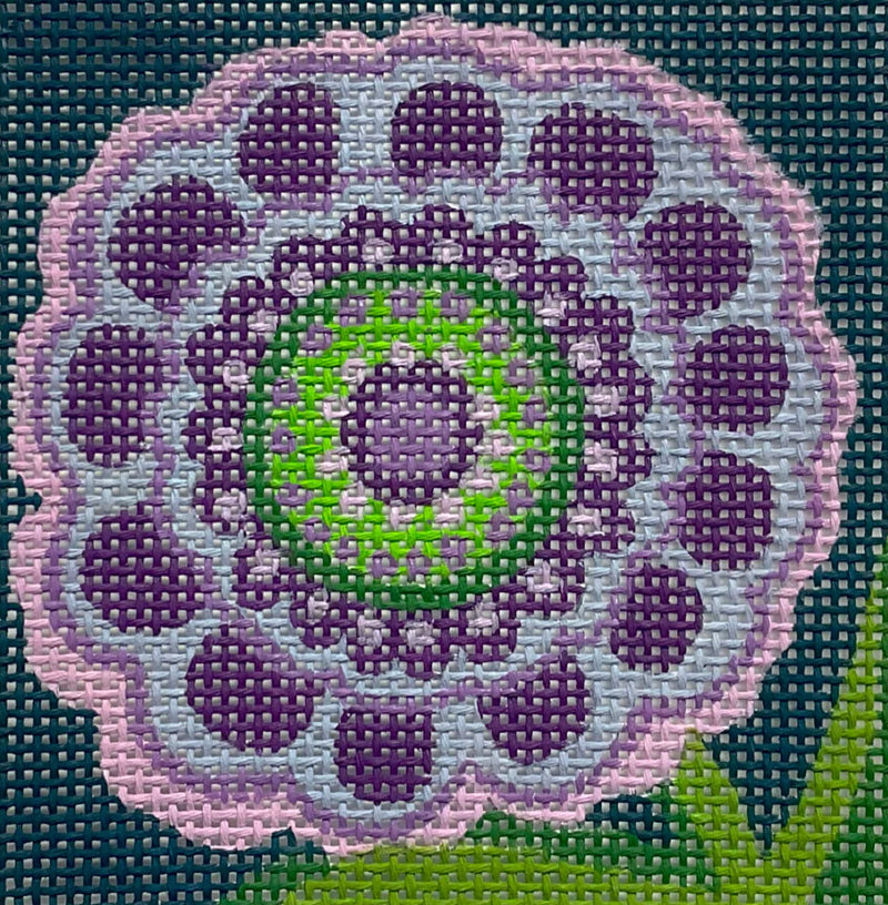 AP4807  PATTERNED PURPLE FLOWER