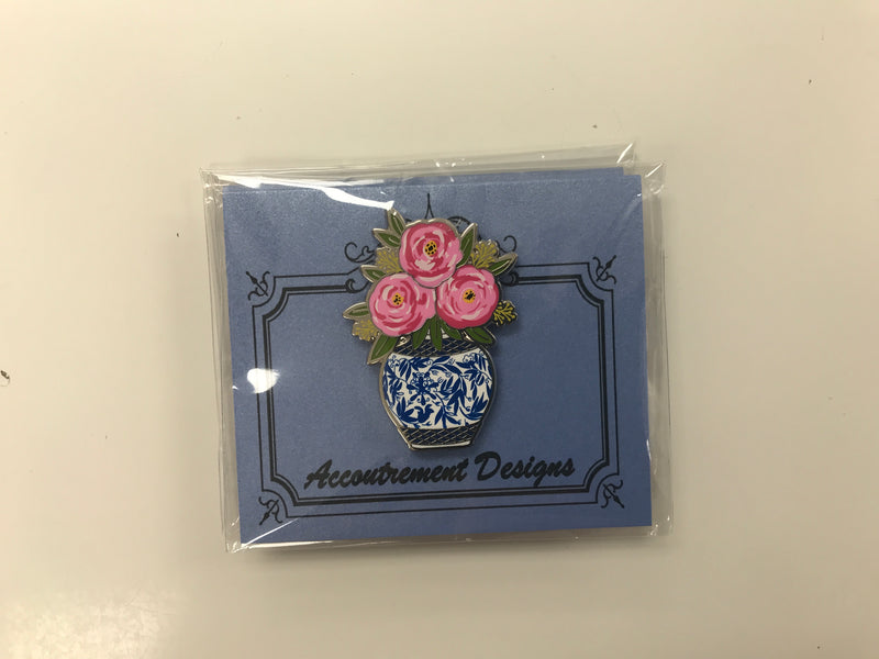 Accoutrement Designs Needleminder Pink  Flowers  in Blue & White Vase