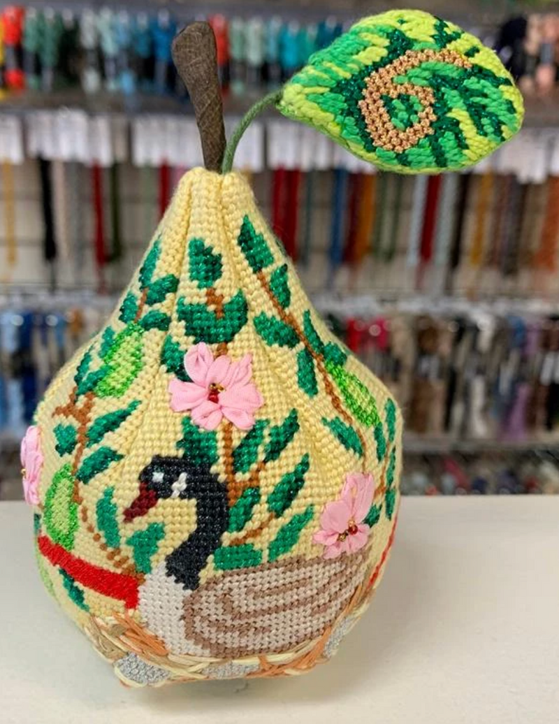XM-99 - Christmas Ornament – 12 Days Stuffed Pear – Geese-a-Laying (Day 6) (stitch guide in notebook)